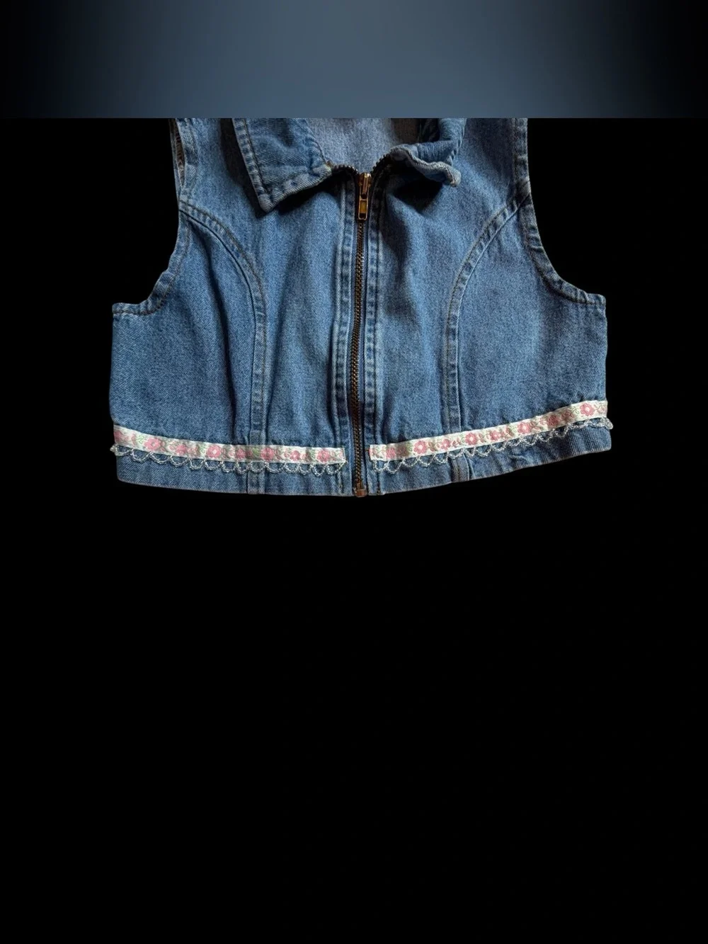Vintage 90s Y2K California Concepts Cropped Denim Vest Zip Up Floral Trim Sz 5